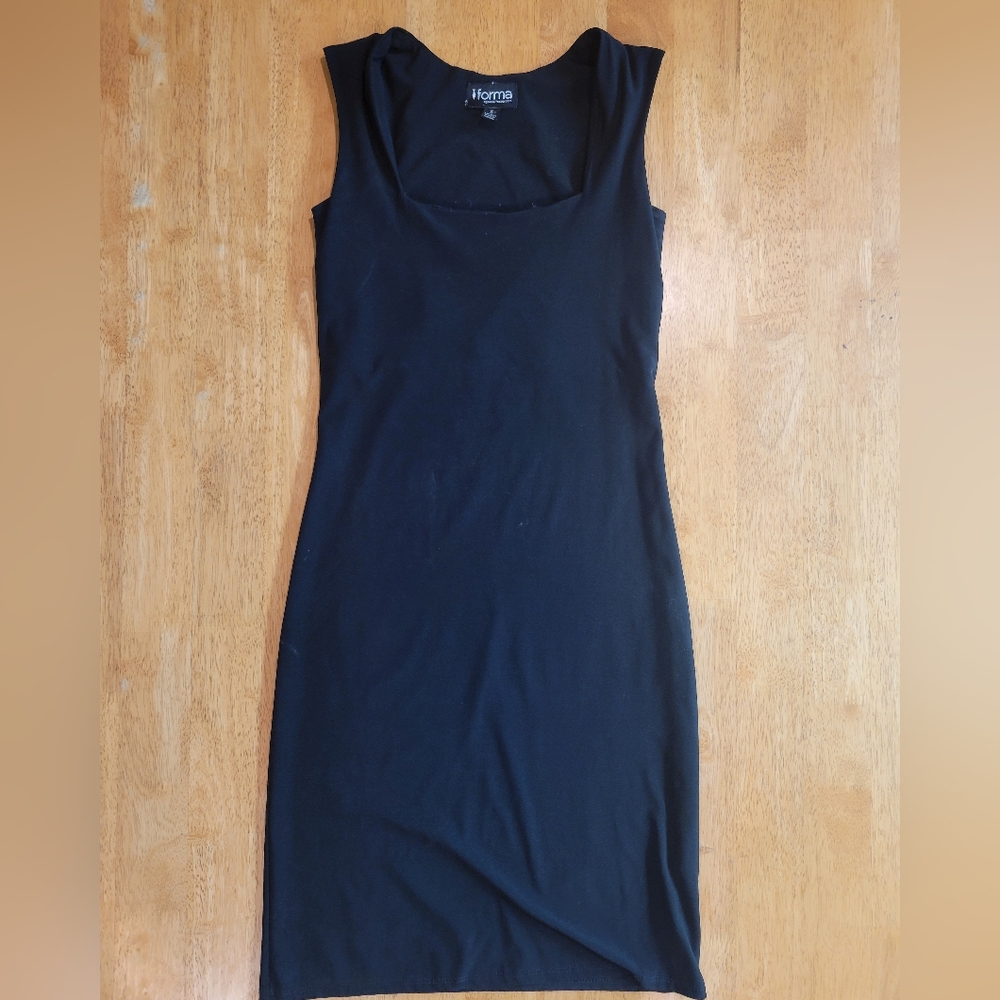 Forma Camilla black cocktail dress